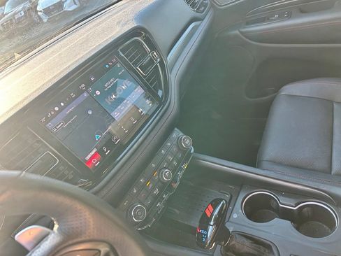 Used 2025 Dodge Durango R/T AWD/4WD image 13