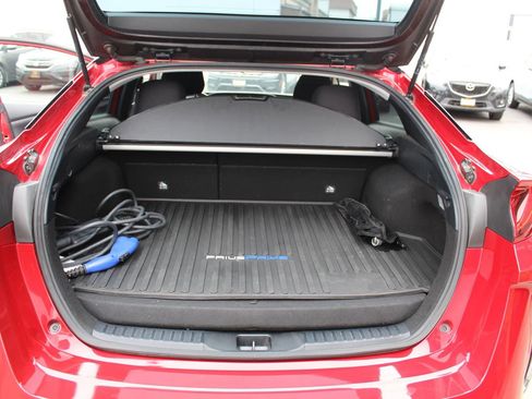 Used 2020 Toyota Prius Prime LE FWD image 29