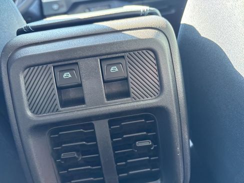 New 2025 Ford Bronco Heritage Edition image 32