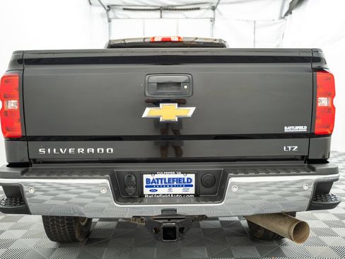 Used 2017 Chevrolet Silverado 2500 LTZ w/ Duramax Plus Package AWD/4WD image 6