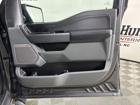 Used 2021 Ford F150 XLT w/ Equipment Group 302A High image 27