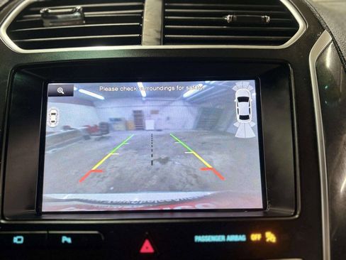 Used 2016 Ford Explorer Limited image 29