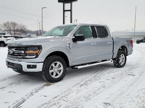 Used 2025 Ford F150 XLT w/ Equipment Group 301A Standard image 4