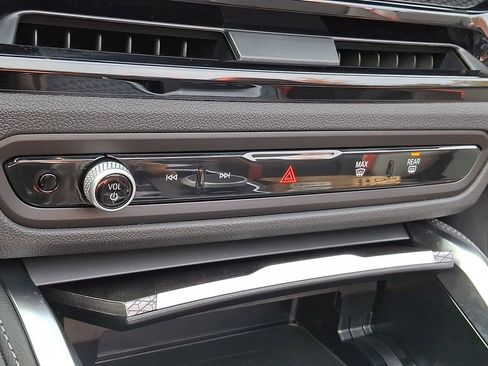 Used 2026 BMW M440i Convertible image 14