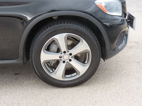Used 2016 Mercedes-Benz GLC 300 image 9