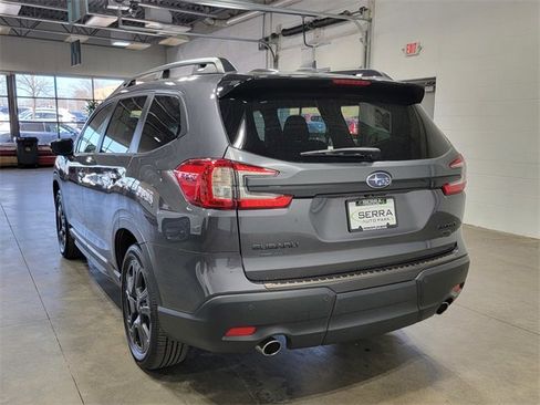 Used 2025 Subaru Ascent Onyx Edition image 6