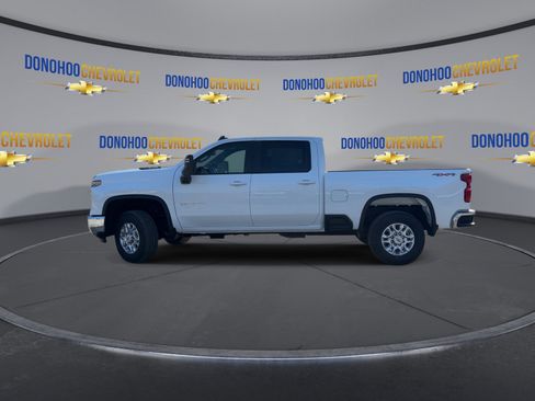 New 2026 Chevrolet Silverado 2500 LT image 8