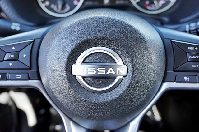 Used 2024 Nissan Sentra SV FWD image 44