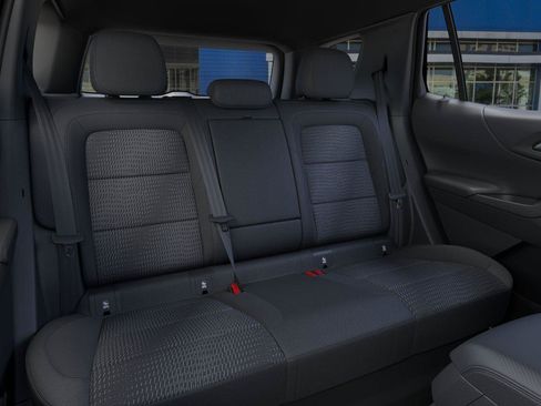 New 2027 Chevrolet Equinox LT FWD image 17