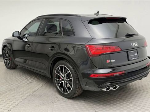 Certified 2023 Audi SQ5 Prestige image 4