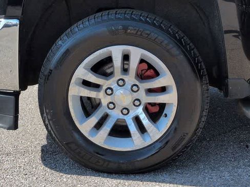 Used 2018 Chevrolet Silverado 1500 LT w/ All Star Edition image 14