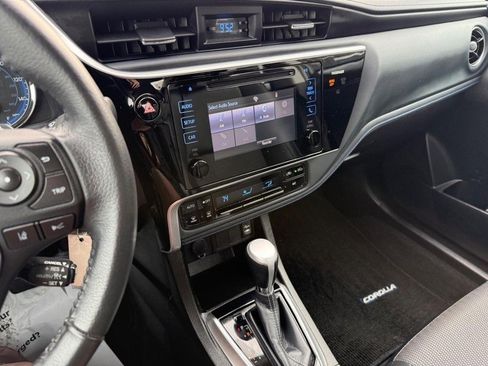 Used 2017 Toyota Corolla SE w/ Carpet Mat Package (TMS) image 25