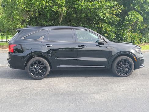 Used 2023 Kia Sorento SX FWD image 8