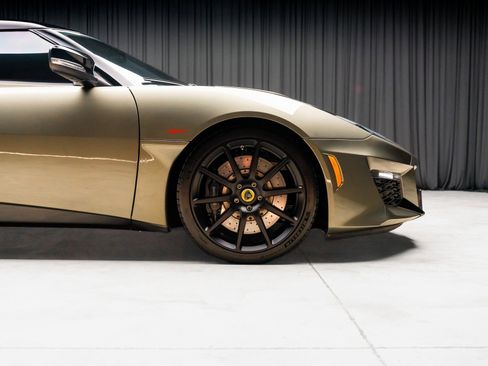 Used 2020 Lotus Evora image 26