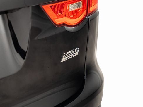Used 2020 Jaguar F-PACE Premium AWD/4WD image 23