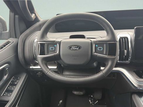 New 2026 Ford Expedition Max Platinum w/ Stealth Performance Package image 47