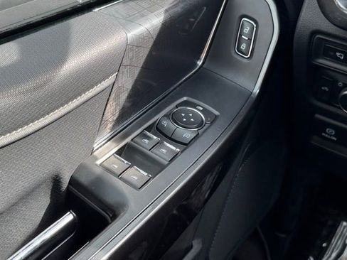 Certified 2021 Ford F150 XLT w/ Equipment Group 302A High image 33