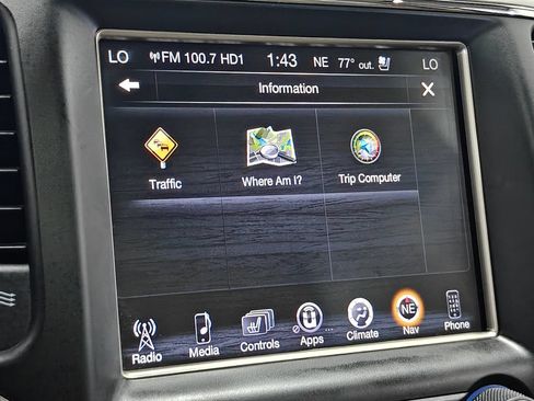 Used 2014 Jeep Grand Cherokee Limited w/ Luxury Group II AWD/4WD image 37