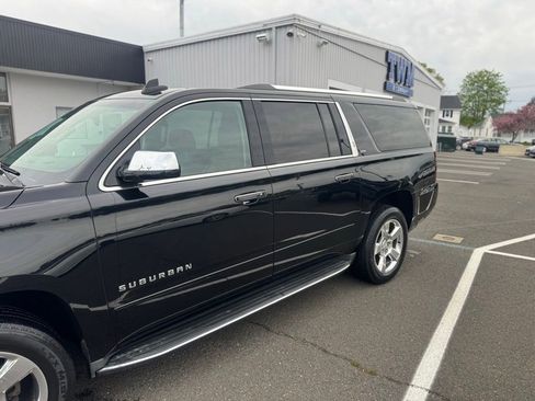 Used 2016 Chevrolet Suburban LTZ AWD/4WD image 9