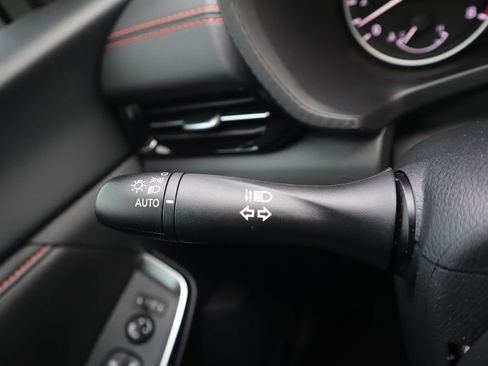 Used 2025 Nissan Sentra SR image 22