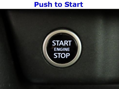 Used 2023 Nissan Rogue S image 23