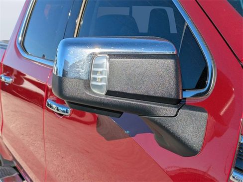 Used 2020 GMC Sierra 1500 SLT w/ SLT Premium Package image 11