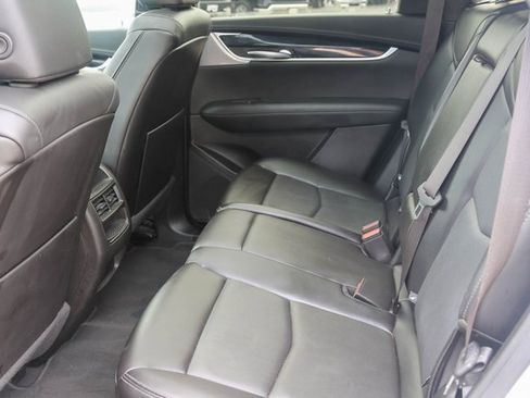 Used 2024 Cadillac XT5 Premium Luxury image 15