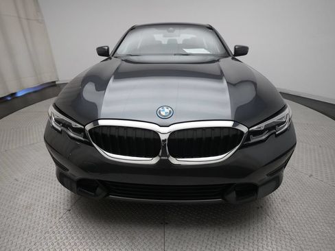 Used 2022 BMW 330e xDrive w/ Premium Package AWD/4WD image 11