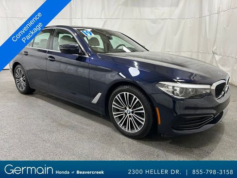 Used 2019 BMW 530i image 2