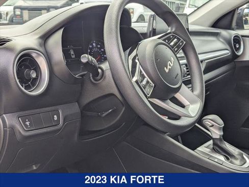 Used 2023 Kia Forte LXS FWD image 12