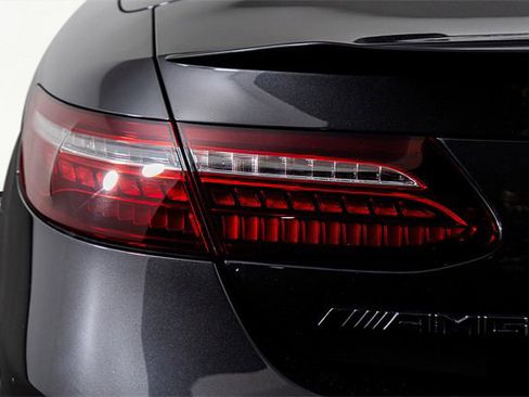 Used 2023 Mercedes-Benz E 53 AMG 4MATIC Cabriolet image 13