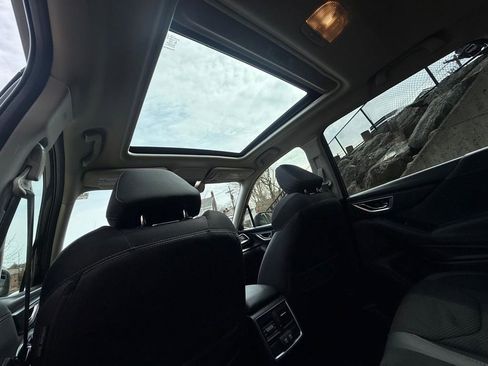 Used 2019 Subaru Forester Premium AWD/4WD image 21