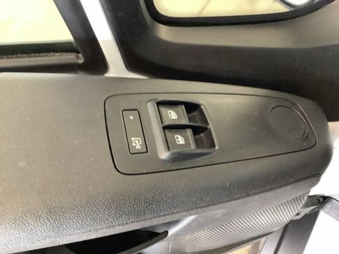 Used 2025 RAM ProMaster 2500 w/ U-Haul Equipment Group FWD image 16