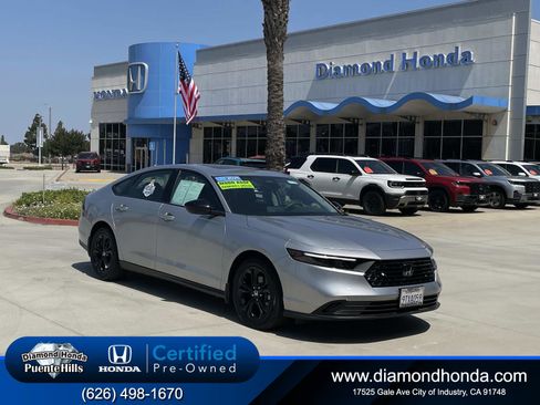 Certified 2025 Honda Accord SE image 1