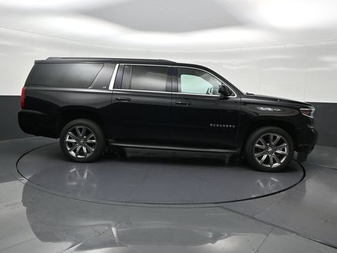 Used 2019 Chevrolet Suburban LT AWD/4WD image 7