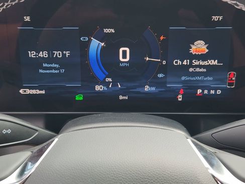 New 2026 Chevrolet Equinox EV LT image 11