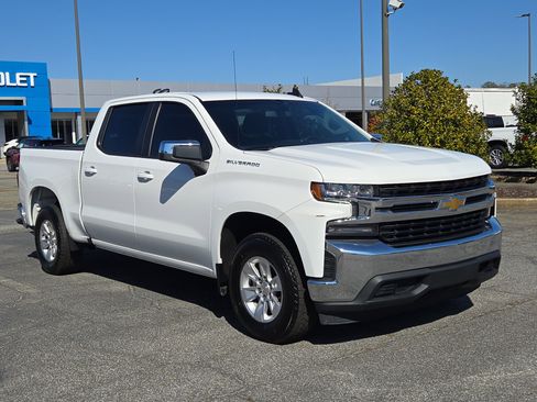 Used 2022 Chevrolet Silverado 1500 LT image 4