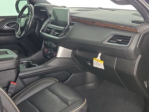 Used 2023 Chevrolet Tahoe Premier AWD/4WD image 35