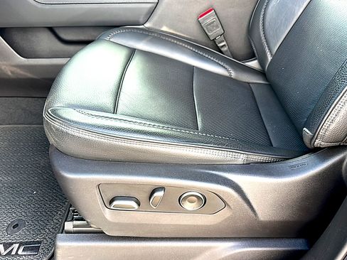 Used 2024 GMC Sierra 1500 Denali w/ Denali Reserve Package image 15