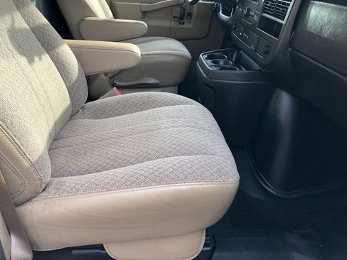 Used 2019 Chevrolet Express 2500 w/ Driver Convenience Package image 23