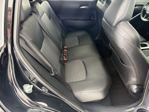 Used 2024 Toyota Corolla Cross AWD Hybrid w/ Convenience Package image 29