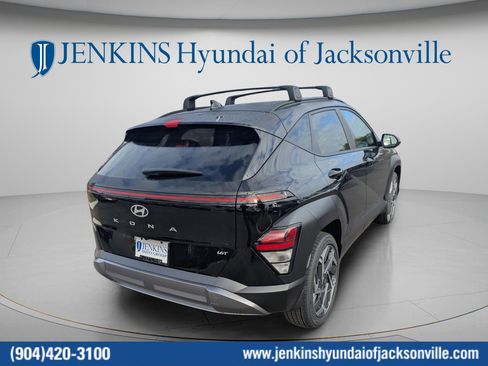 New 2026 Hyundai Kona SEL Premium FWD image 3