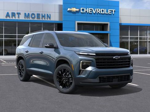 New 2026 Chevrolet Traverse LT w/ Midnight/Sport Edition AWD/4WD image 7