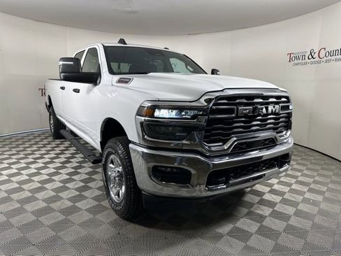 Used 2025 RAM 2500 Tradesman image 3