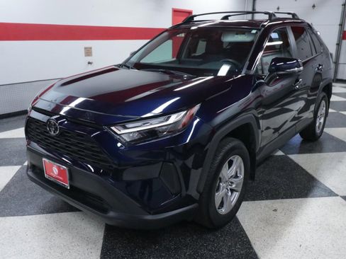 Used 2023 Toyota RAV4 XLE image 5
