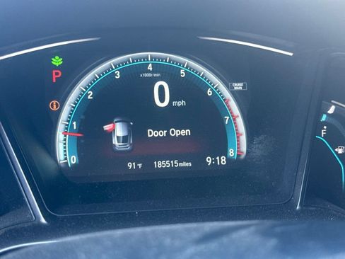 Used 2018 Honda Civic EX image 11