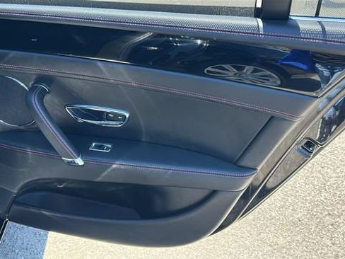 Used 2017 Bentley Flying Spur S V8 AWD/4WD image 12