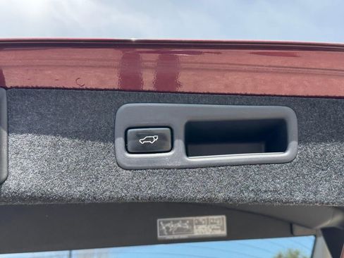 Used 2014 Lexus RX 450h AWD image 6