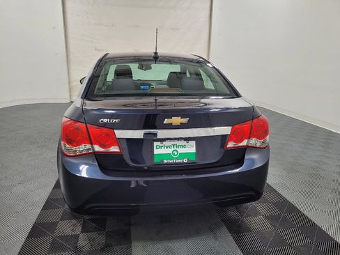 Used 2015 Chevrolet Cruze LS FWD image 6