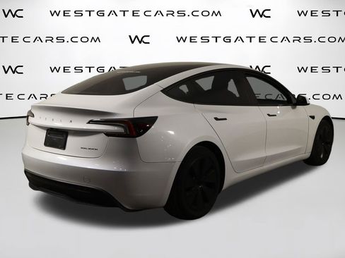 Used 2024 Tesla Model 3 Long Range AWD/4WD image 38